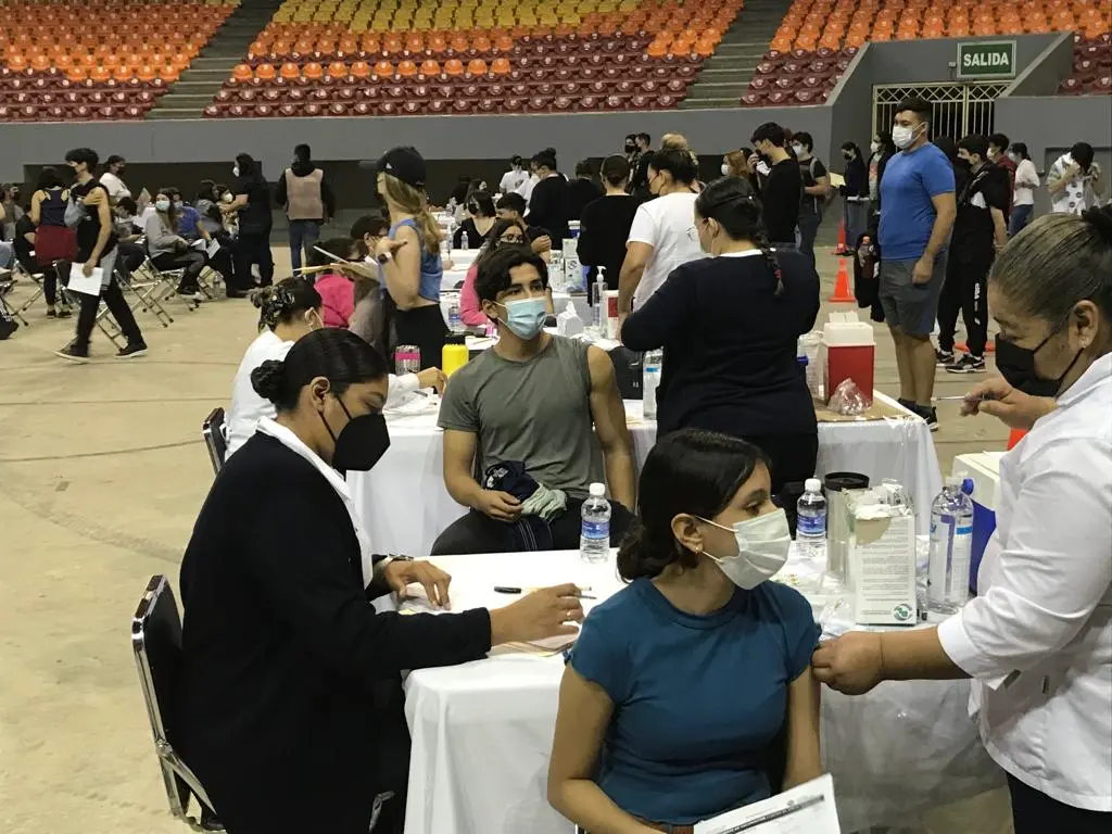 Estos son los días que aplicarán segunda dosis a menores de 15 a 17 años en Hermosillo