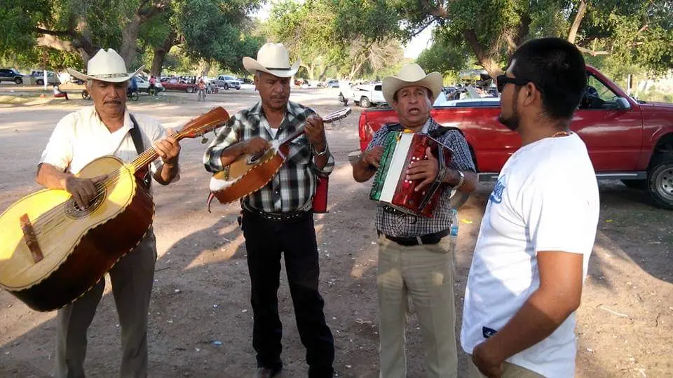 Músicos de Navojoa ven la luz al final del túnel y cierran el año con trabajo