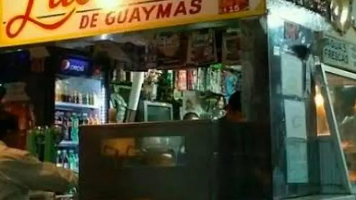 Golpean brutalmente a una mujer frente a cenaduría en Guaymas