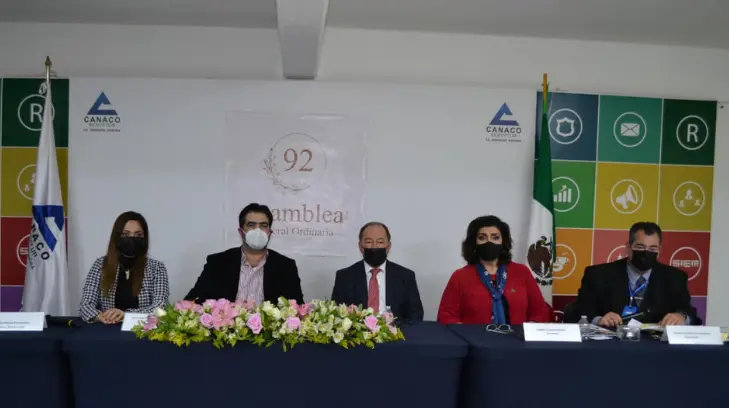 Ivonne Llamas Asencio asume su segundo período presidiendo la Canaco Obregón