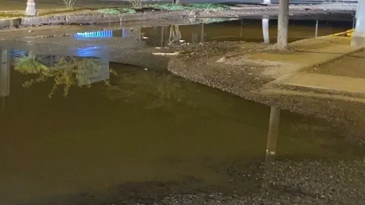 Colapso de drenaje está provocando enfermedades gastrointestinales en esta zona de Empalme