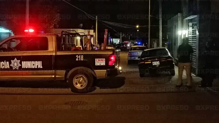 Acribillan a un policía de Guaymas afuera de su casa; iba llegando de trabajar