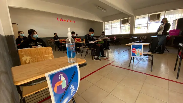PRI exige en el congreso de Sonora vacunar contra el Covid-19 a menores entre 5 y 14 años