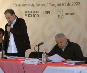 AMLO se reúne con autoridades tradicionales yaquis