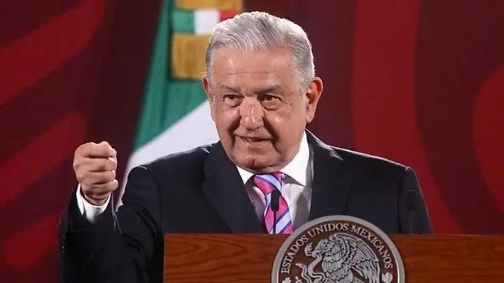 Hay inconformidades por aumento salarial de maestros: AMLO