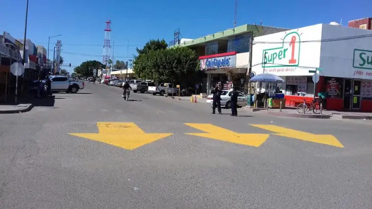 Cambian sentido en calles de Huatabampo; ciudadanos están inconformes