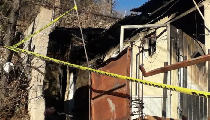 Nogales: Un diablito de energía eléctrica habría provocado incendio donde murió calcinada una persona