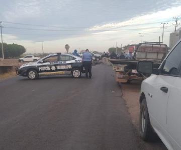 Tractocamión arrolla a motociclista y fallece al instante