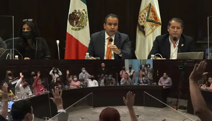 Regidores se abstienen en sesión para restituir prestaciones a jubilados