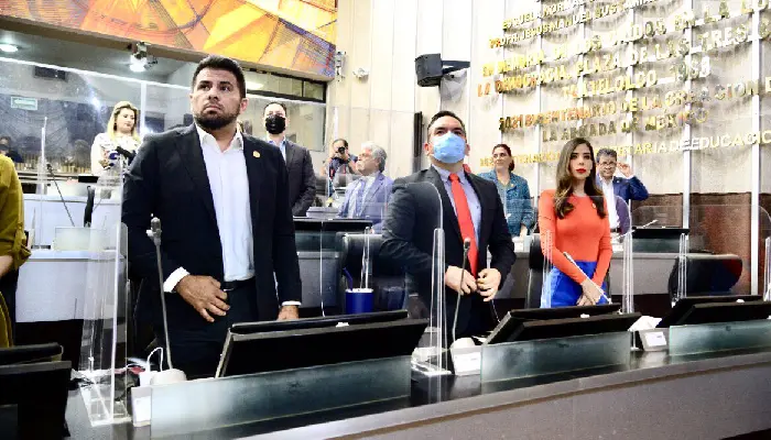 Diputados del PT exhortan se regrese beneficios a jubilados y pensionados