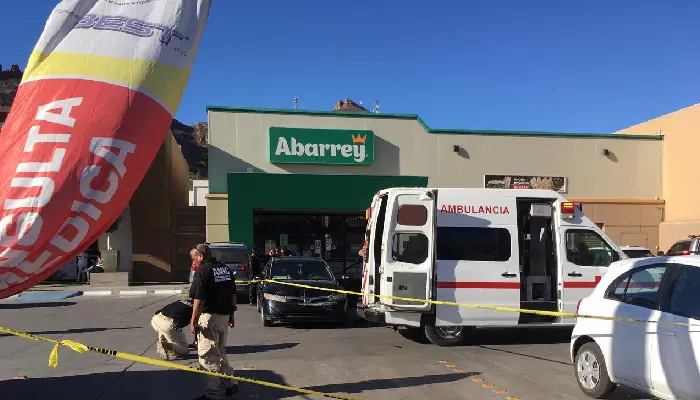 Guaymas: Lo ejecutan en estacionamiento de supermercado