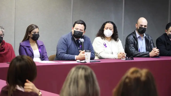 No vamos a mantener a un acosador dentro de las filas del gobierno: Contraloría General