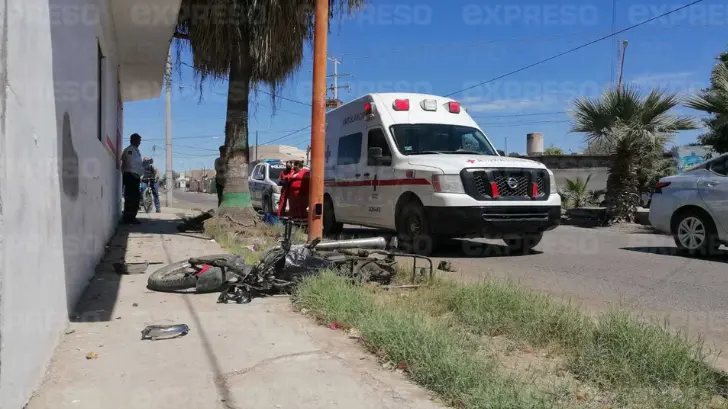 Motociclista de la tercera edad pierde la vida en calles de Navojoa