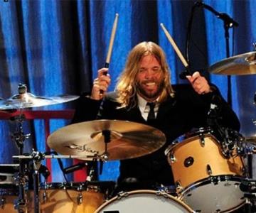 Fallece Taylor Hawkins, baterista de Foo Fighters