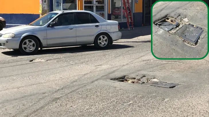 Alcantarilla destapada pone en peligro a ciudadanos en la colonia Villa del Real