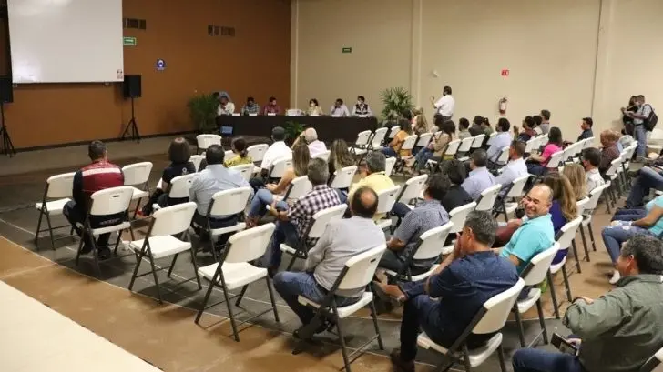 Ingenieros y arquitectos reciben curso sobre cuidados del medio ambiente