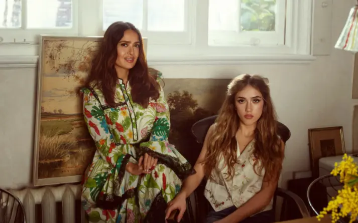 Salma Hayek y su hija comparten la bolsa y los secretos