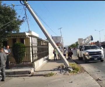 Derriba poste y deja sin luz a vecinos de la colonia Progresista