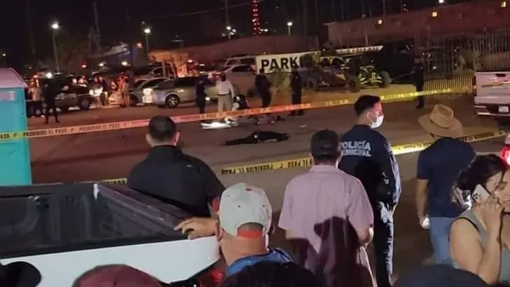 Pleito en Puerto Peñasco termina con disparos y dos muertos