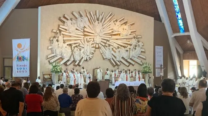 Sacerdotes de Ciudad Obregón celebran Misa Crismal