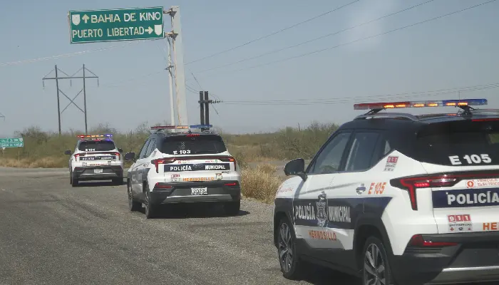 Falta de placas llega a Policía Municipal; patrullas eléctricas no cuentan con láminas