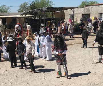 Fariseos del Tronconal realizan Procesión de Las Tres Marías; este es su significado