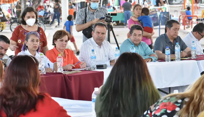 Autoridades de seguridad se reúnen con vecinos de la Nuevo Hermosillo