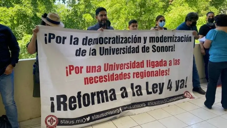 Staus permanece inconforme a una semana del emplazamiento a huelga