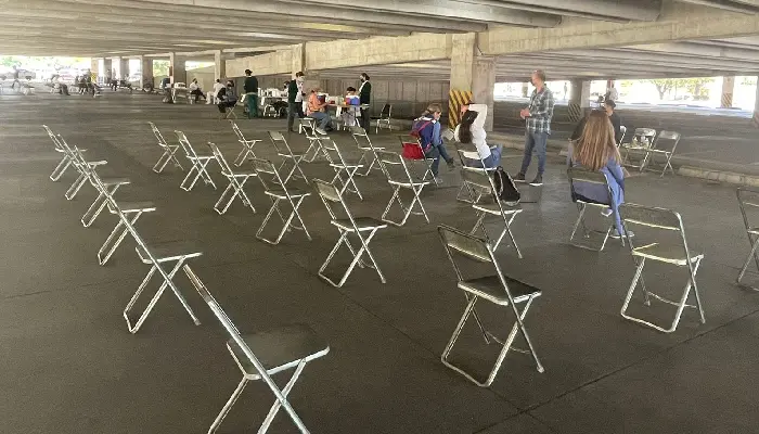 Vacunación a bordo en la Unison presentó baja asistencia
