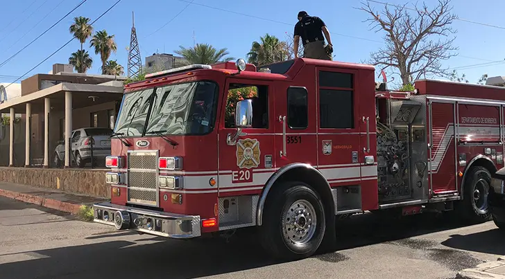 Abuelita resulta con quemaduras tras incendiarse su casa en el Centro de la ciudad