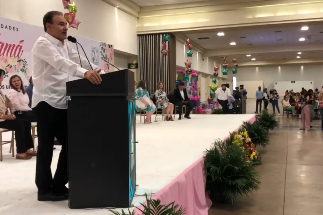 Celebran Día de las Madres a agremiadas del Sutspes