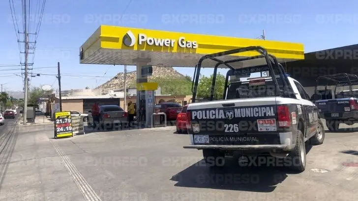 Sujetos armados asaltan gasolinera en El Jito; se llevan 300 mil pesos