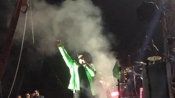 Gerardo Ortiz hace cantar a todo pulmón a los hermosillenses