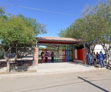 Denuncian a trabajador de intendencia en jardín de niños por malos tratos