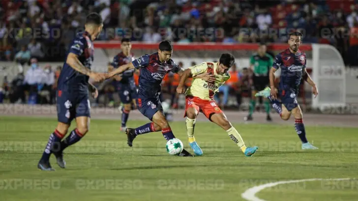 Se ahoga grito de gol de más de 16 mil aficionados en el Héroe de Nacozari