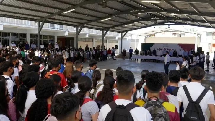Celebran Día del Estudiante en Secundaria 37 con la Semana Cultural