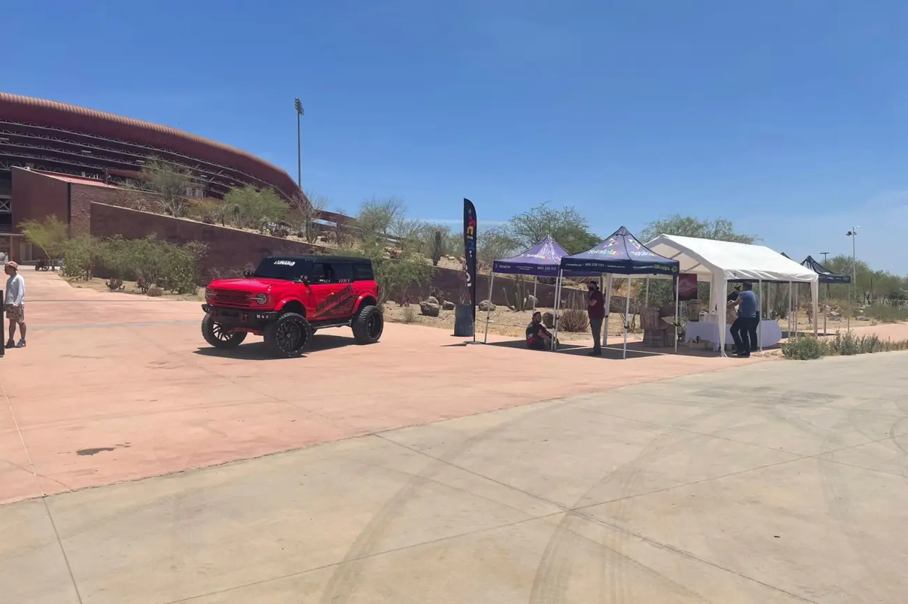 Arranca el Car Show HMO en el Estadio Sonora