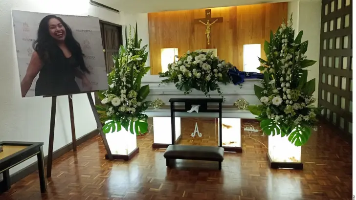 Familiares dan último adiós a Yolanda Martínez