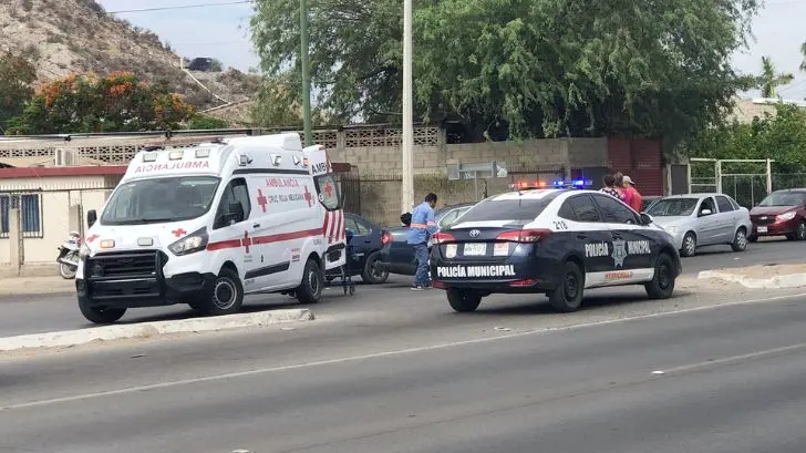 Motociclista queda lesionado tras accidente en Camino del Seri