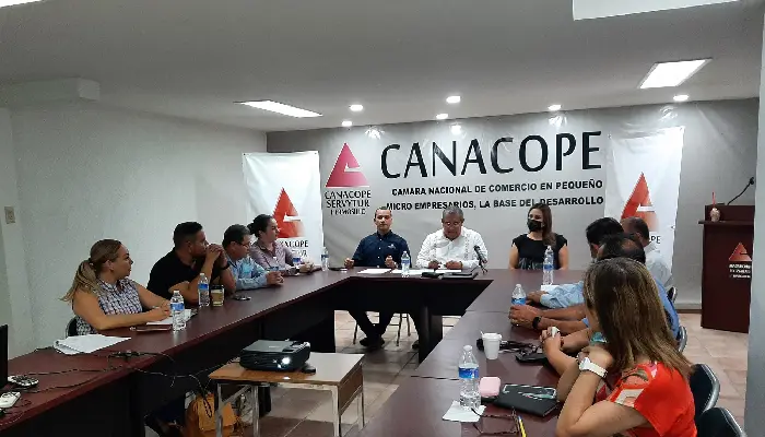 Para ofrecer sus servicios en linea, Canacope invita a afiliados a capacitarse