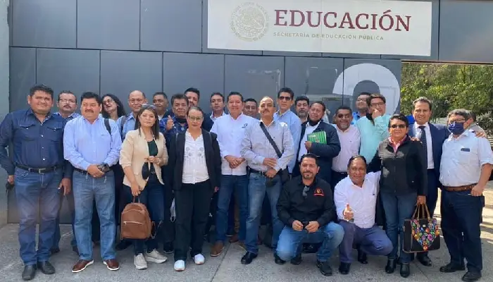 Suspenden paro nacional de sindicatos del Cecytes