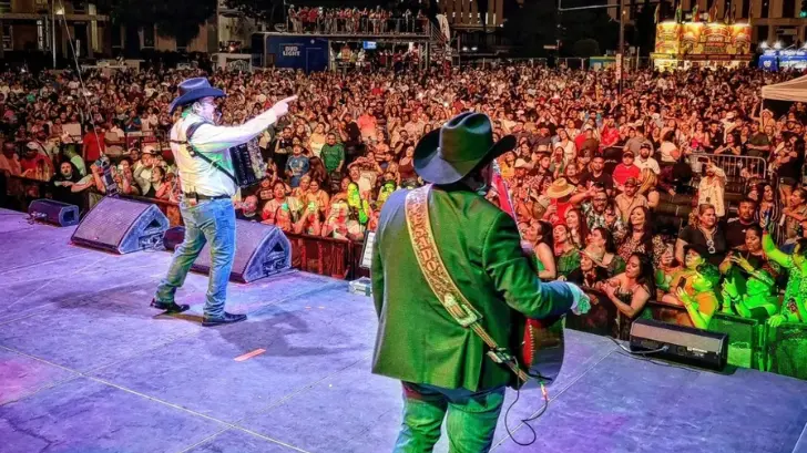 ¡Abre el concierto de Grupo Pesado! EXPRESO y Sonora Grupera te invitan a participar en la convocatoria