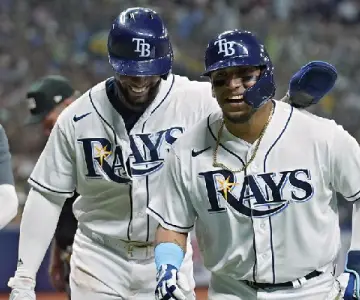 El hermosillense Isaac Paredes conectó tres cuadrangulares contra los Yanquis