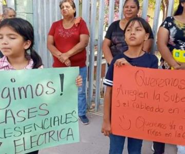 Padres y alumnos se manifiestan por malas condiciones en primaria Nueva Creación