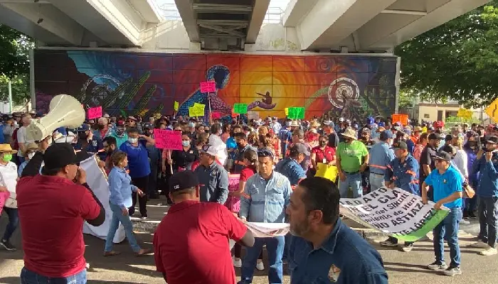 Pueden manifestarse, pero sin bloquear calles: Florencio Díaz a sindicalizados del municipio