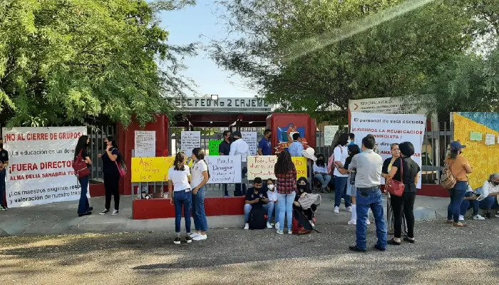 Secundaria Gral. #2: Sin justificación solicitud de destitución de directora del plantel